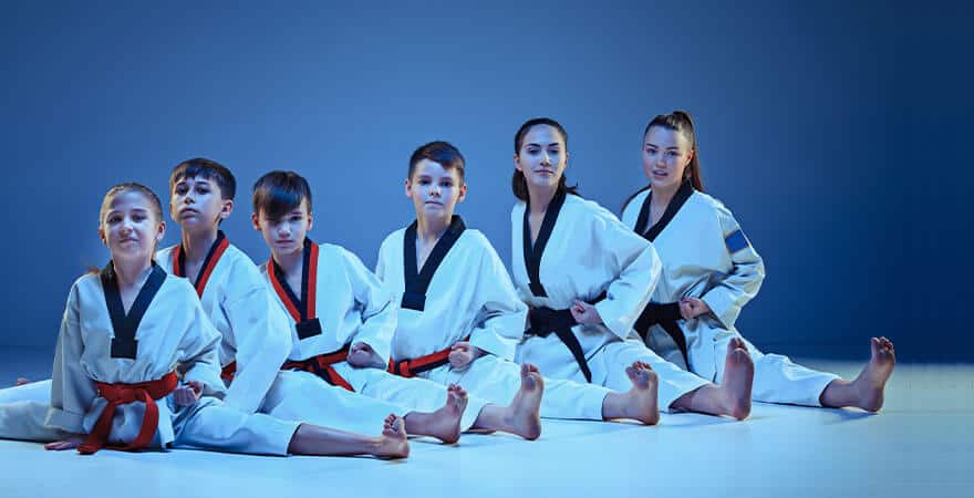 Martial Arts Lessons for Kids in Shawnee KS - Kids Group Splits