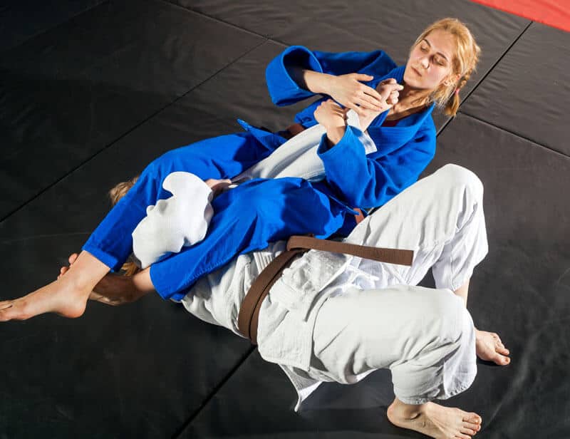 Brazilian Jiu Jitsu Lessons for Adults in Shawnee KS - Arm Bar Women BJJ